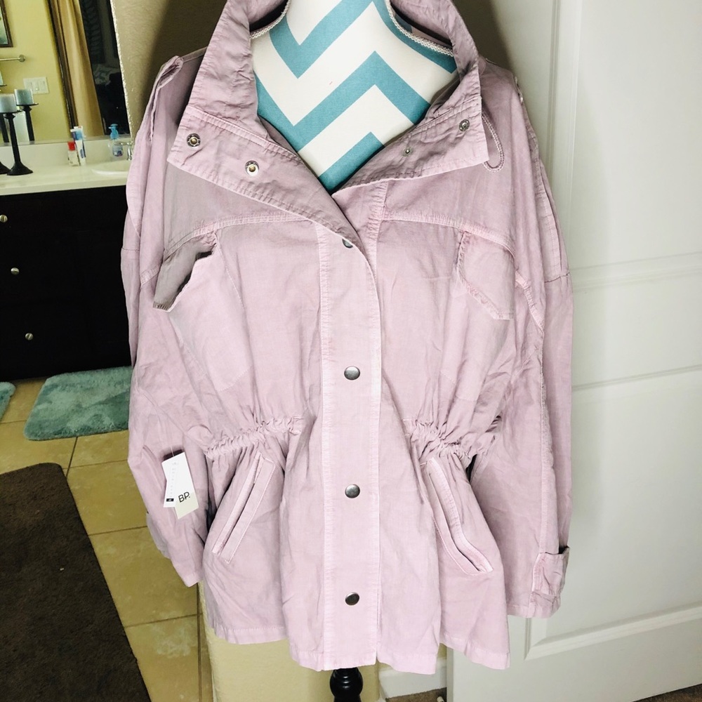Jacket - Picture 2 of 3